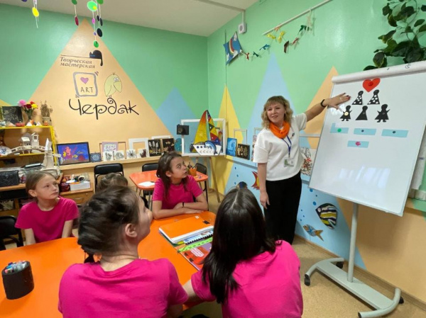 Игры и тренинги: в Семейном многофункциональном центре Челябинска внедряют новые практики помощи родителям и их детям 