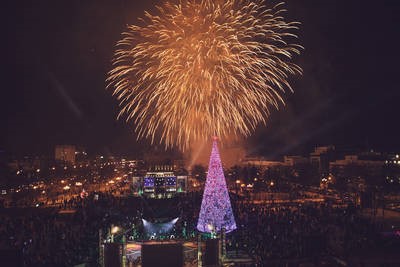 15 декабря состоялось торжественное открытие главной новогодней елки Сахалинской области