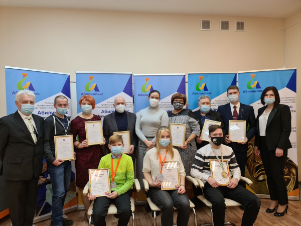 В Мурманской области вручены награды победителям и призерам VI Национального чемпионата «Абилимпикс»